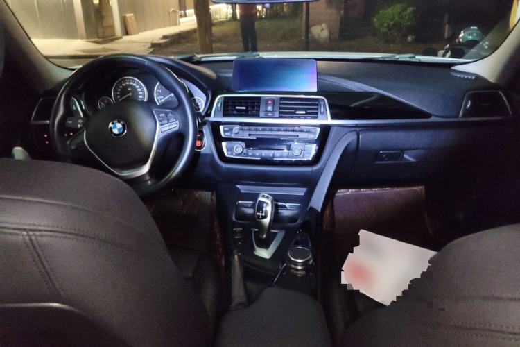 Used BMW 3 Series 2019 320Li Fashion Model Center Console