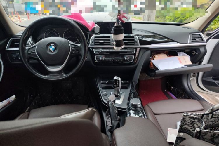 Used BMW 3 Series 2019 320Li Fashion Model Center Console
