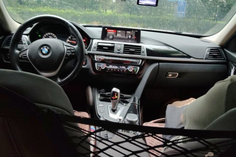 Used BMW 3 Series 2019 320Li Fashion Model Center Console