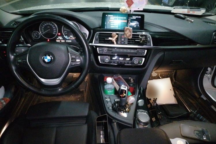 Used BMW 3 Series 2019 320Li Fashion Model Center Console