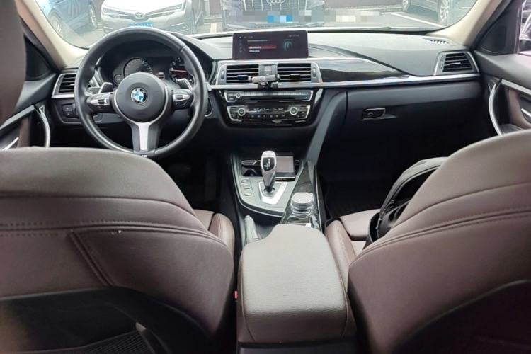 Used BMW 3 Series 2019 320Li M Luxury Package Center Console