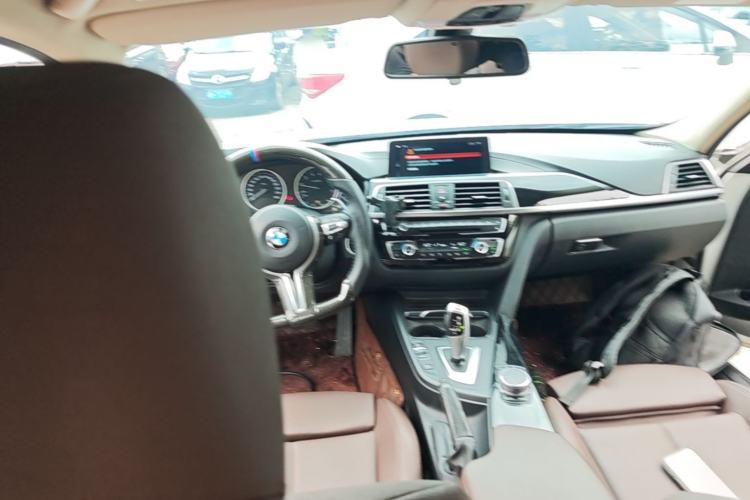 Used BMW 3 Series 2019 320Li Fashion Model Center Console