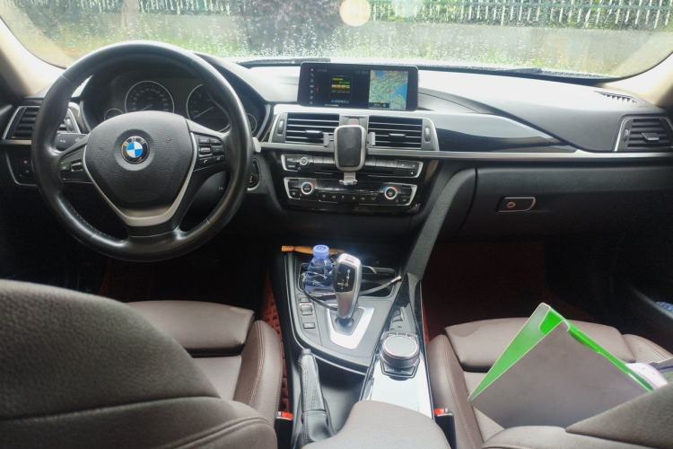 Used BMW 3 Series 2019 320Li Fashion Model Center Console