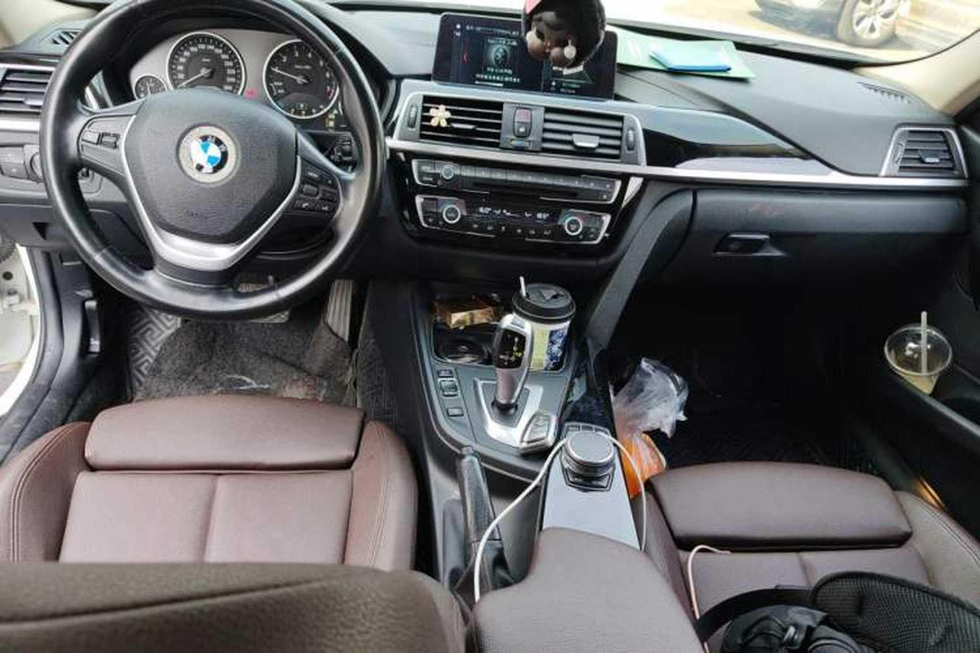Used BMW 3 Series 2019 320Li Fashion Model Center Console
