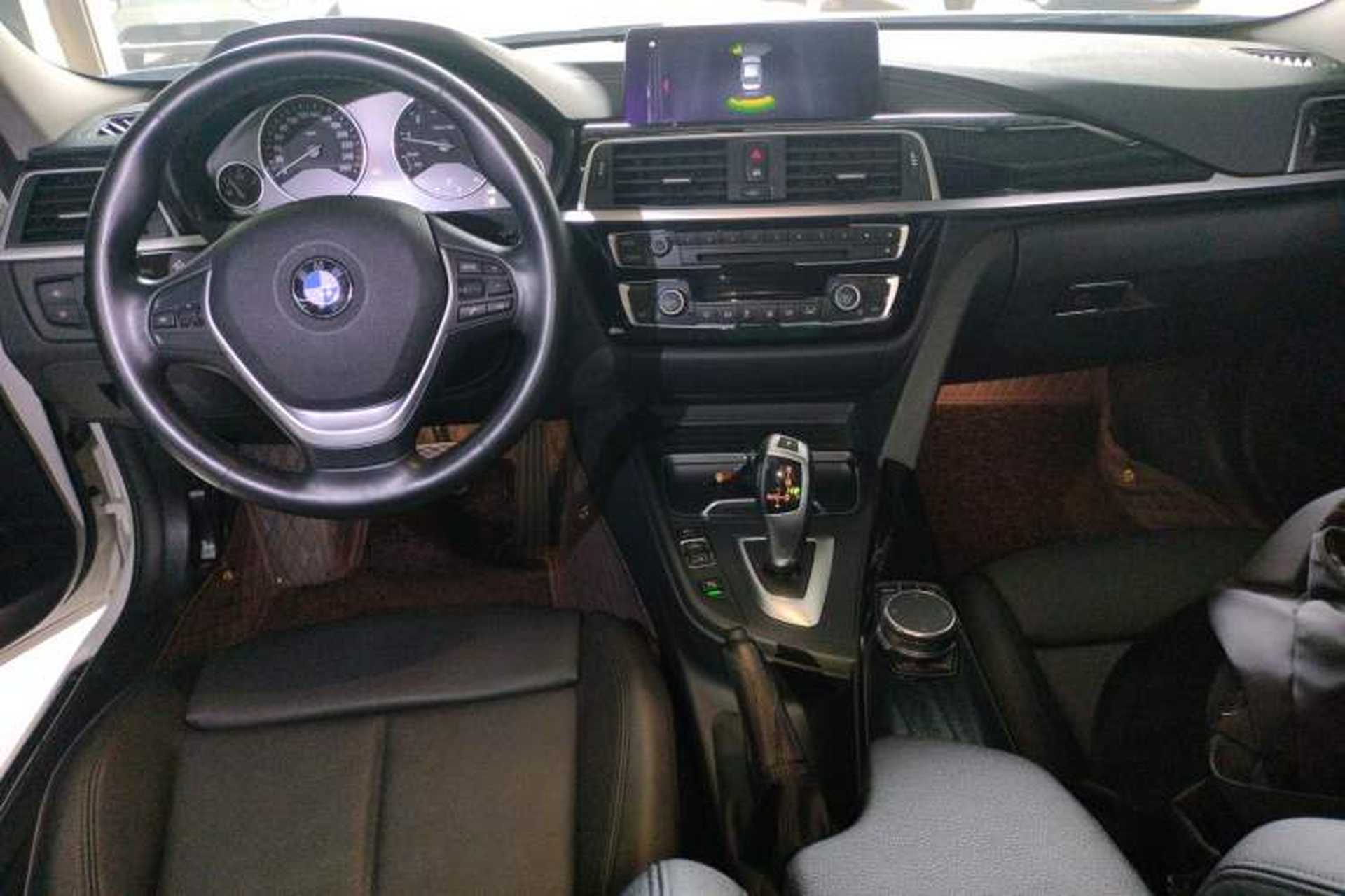 Used BMW 3 Series 2019 320Li Fashion Model Center Console