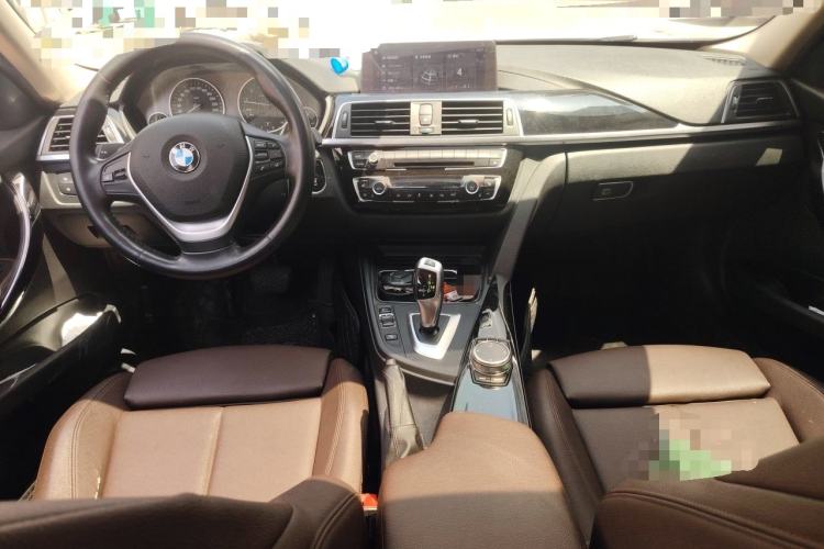 Used BMW 3 Series 2019 320Li Fashion Model Center Console