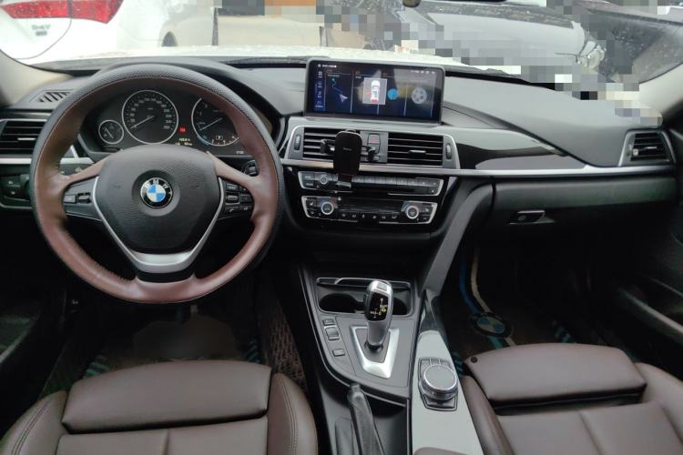 Used BMW 3 Series 2019 320Li Fashion Model Center Console