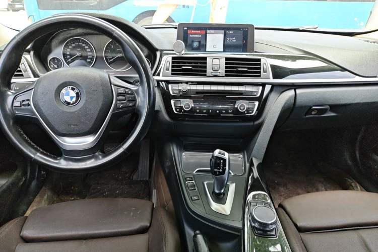 Used BMW 3 Series 2019 320Li Fashion Model Center Console