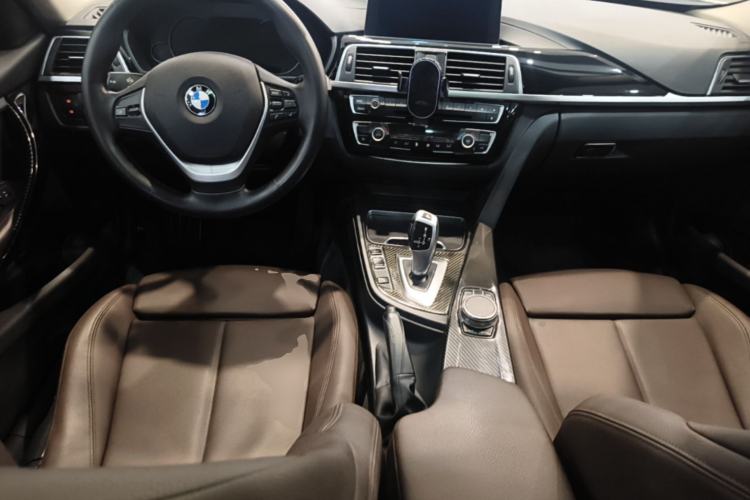 Used BMW 3 Series 2019 320Li Fashion Model Center Console