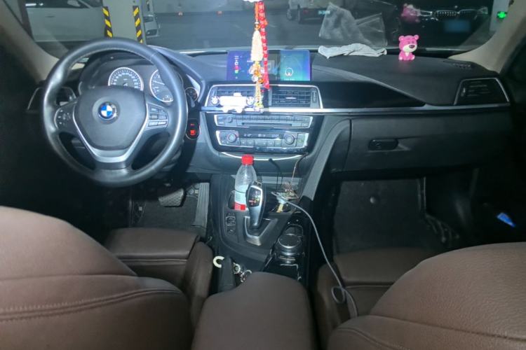 Used BMW 3 Series 2019 320Li Fashion Model Center Console