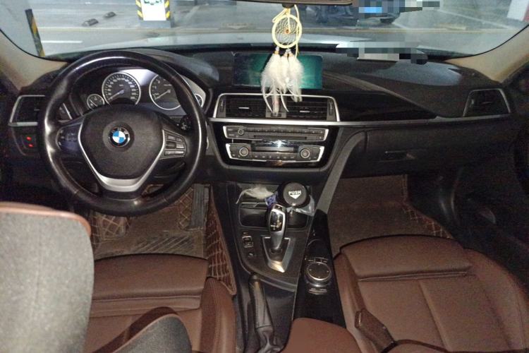 Used BMW 3 Series 2019 320Li Fashion Model Center Console