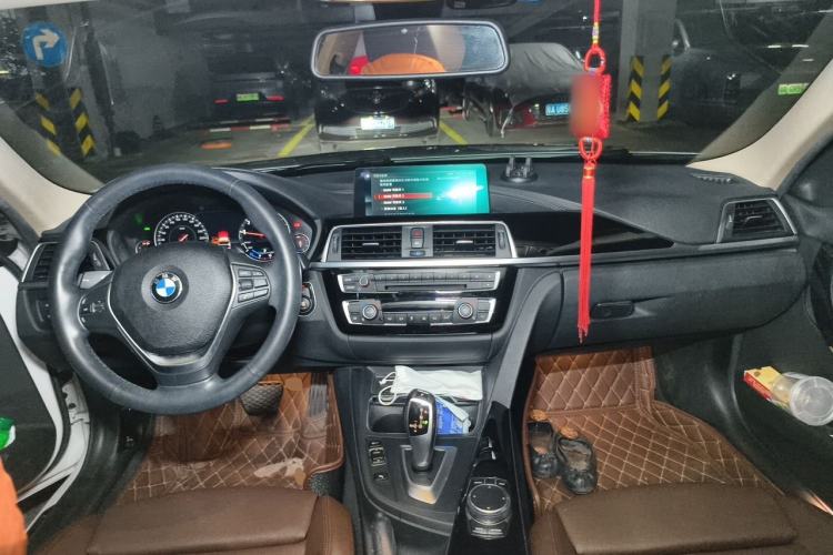 Used BMW 3 Series 2019 320Li Fashion Model Center Console