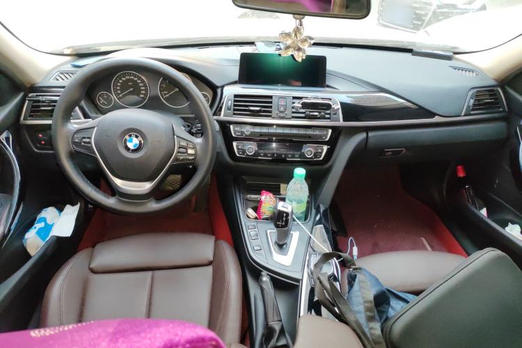 Used BMW 3 Series 2019 320Li Fashion Model Center Console