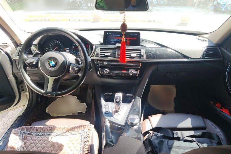Used BMW 3 Series 2019 320Li M Sport Package Center Console