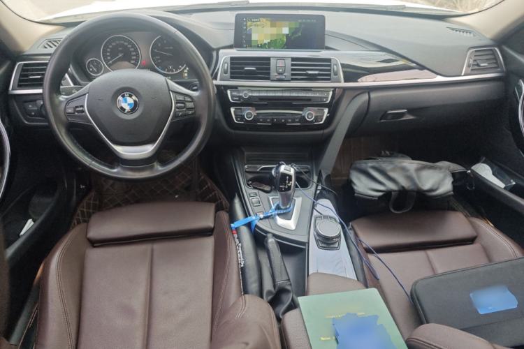 Used BMW 3 Series 2019 320Li Fashion Model Center Console
