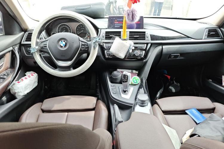 Used BMW 3 Series 2019 320Li Fashion Model Center Console