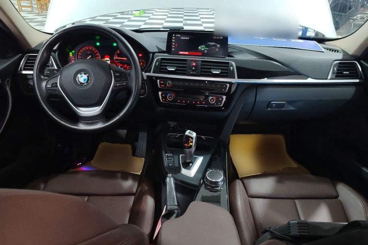 Used BMW 3 Series 2019 320Li xDrive Fashion Model Center Console