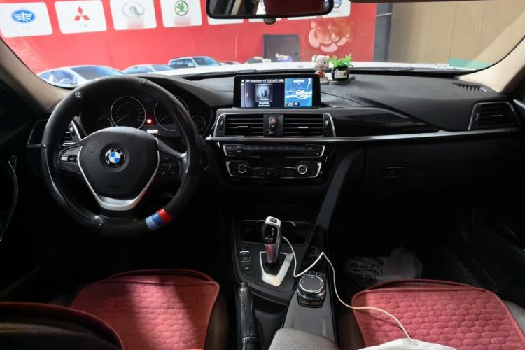 Used BMW 3 Series 2019 320Li Fashion Model Center Console