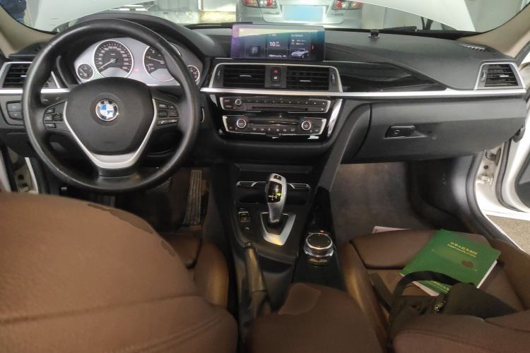 Used BMW 3 Series 2019 320Li Fashion Model Center Console