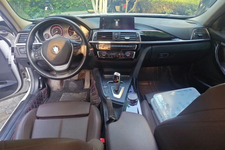 Used BMW 3 Series 2019 320Li Fashion Model Center Console