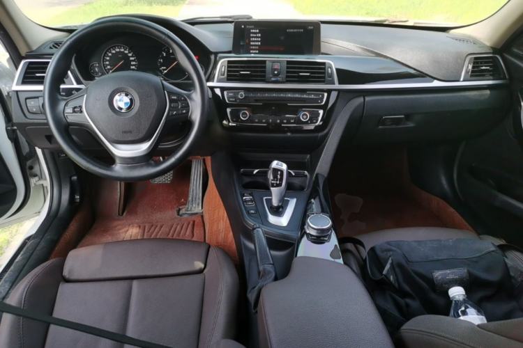 Used BMW 3 Series 2019 320Li Fashion Model Center Console