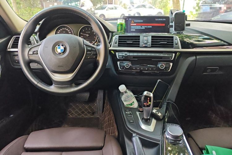 Used BMW 3 Series 2019 320Li Fashion Model Center Console