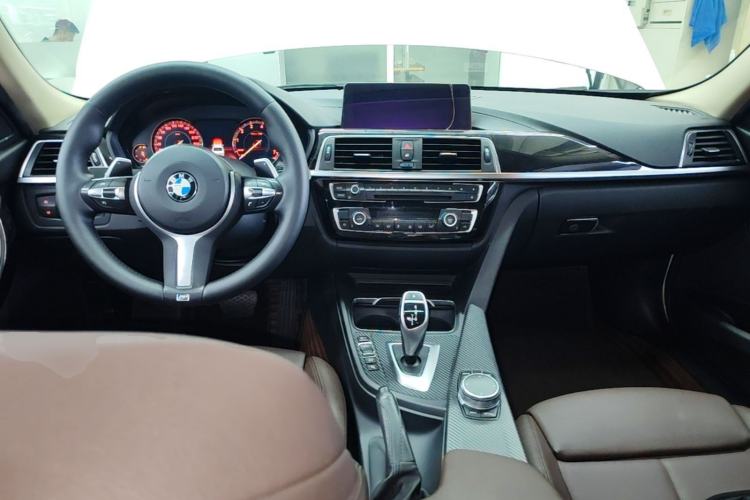 Used BMW 3 Series 2019 320Li M Luxury Package Center Console