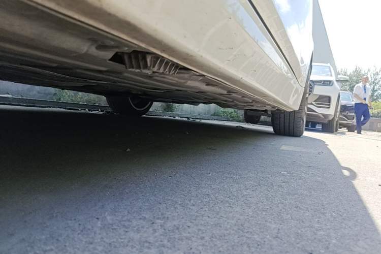 Used BMW 3 Series 2019 320Li Fashion Model Chassis Front Left