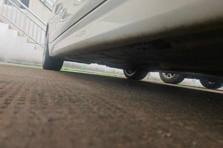 Used BMW 3 Series 2019 320Li M Sport Package Chassis Front Right