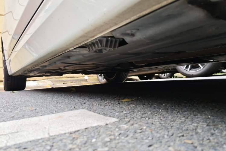 Used BMW 3 Series 2019 320Li Fashion Model Chassis Front Right