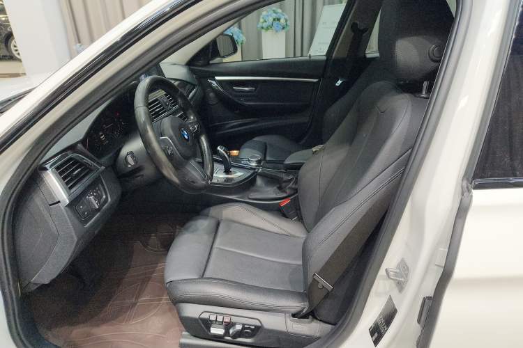 Used BMW 3 Series 2019 320Li M Sport Night Edition Driver Seat