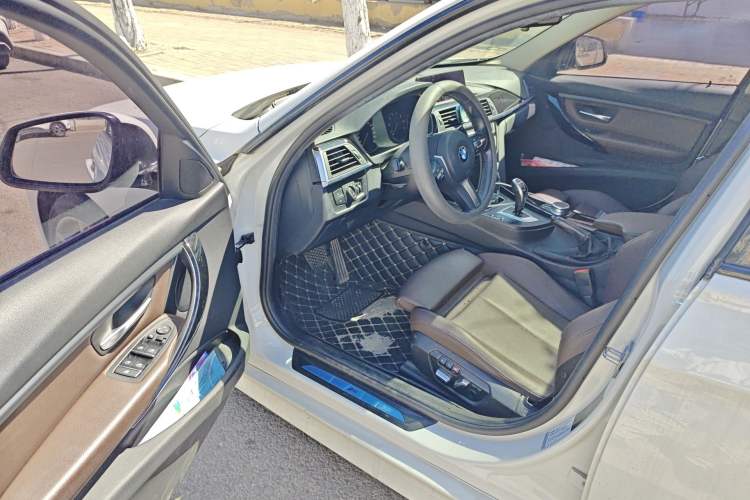 Used BMW 3 Series 2019 320Li M Sport Package Driver Seat