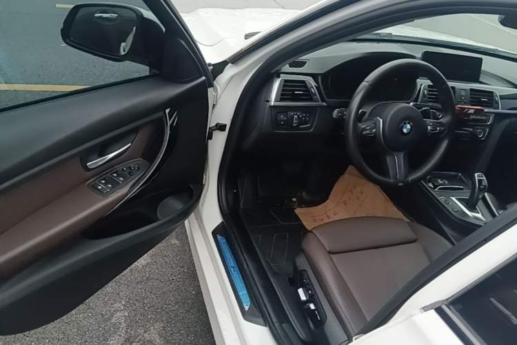 Used BMW 3 Series 2019 320Li M Sport Package Driver Seat