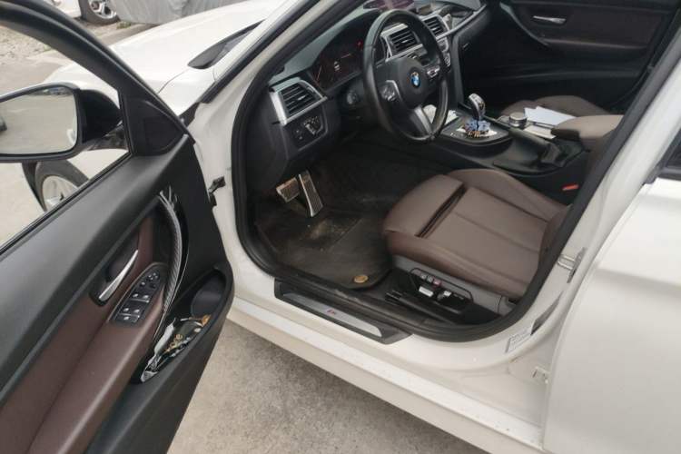 Used BMW 3 Series 2019 320Li M Sport Package Driver Seat