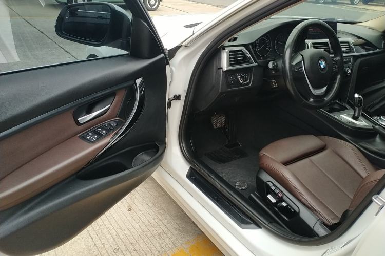 Used BMW 3 Series 2019 320Li Fashion Model Driver Seat