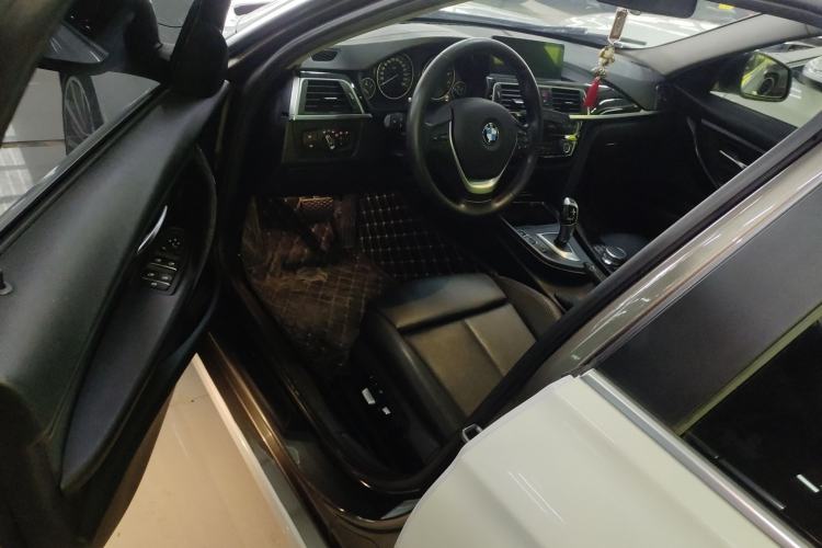 Used BMW 3 Series 2019 320Li Fashion Model Driver Seat