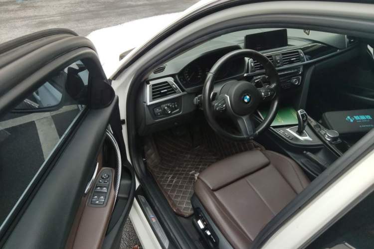 Used BMW 3 Series 2019 320Li M Luxury Package Driver Seat
