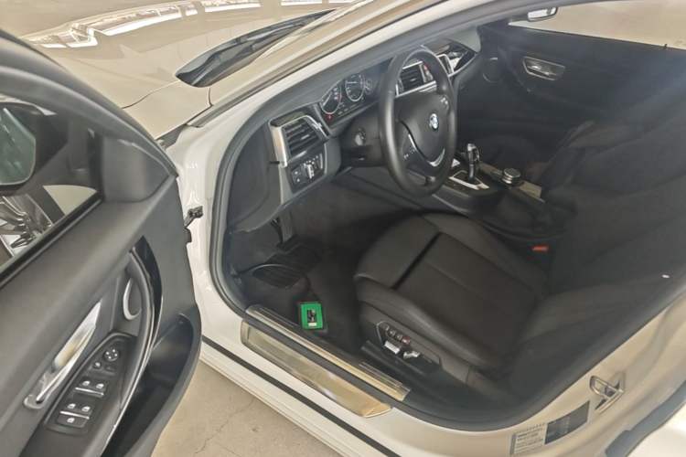 Used BMW 3 Series 2019 320Li Fashion Model Driver Seat