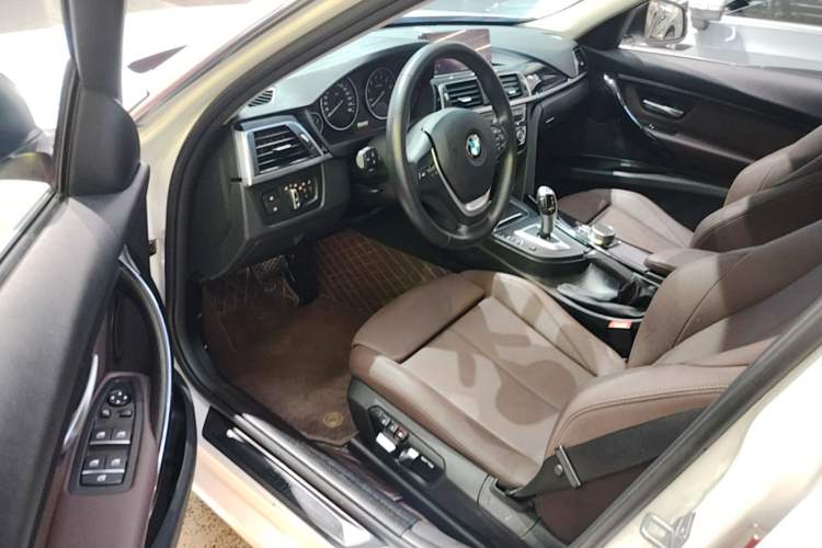 Used BMW 3 Series 2019 320Li Fashion Model Driver Seat