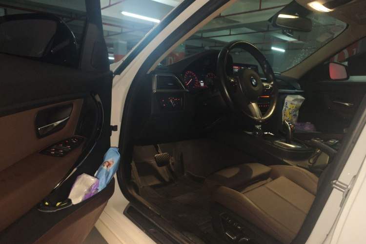 Used BMW 3 Series 2019 320Li M Sport Package Driver Seat