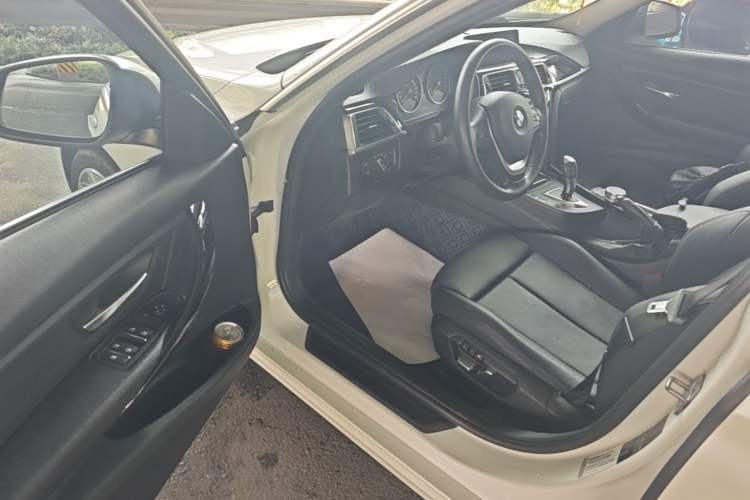 Used BMW 3 Series 2019 320Li Fashion Model Driver Seat