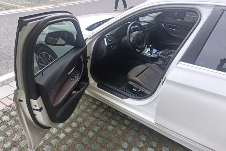 Used BMW 3 Series 2019 320Li Fashion Model Driver Seat