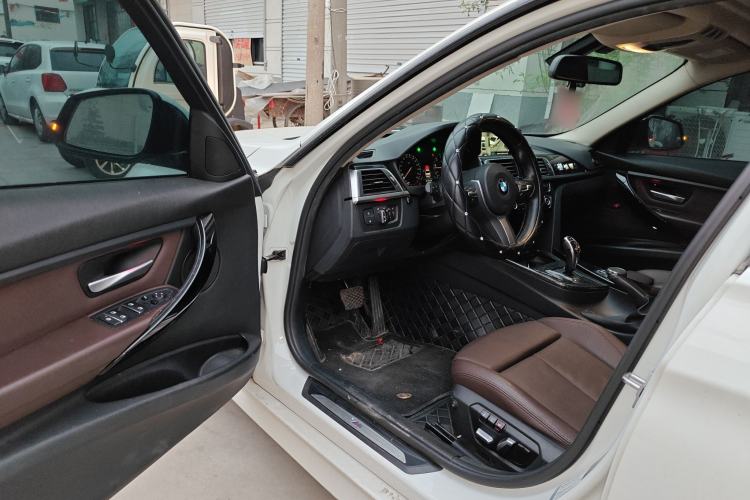 Used BMW 3 Series 2019 320Li M Luxury Package Driver Seat