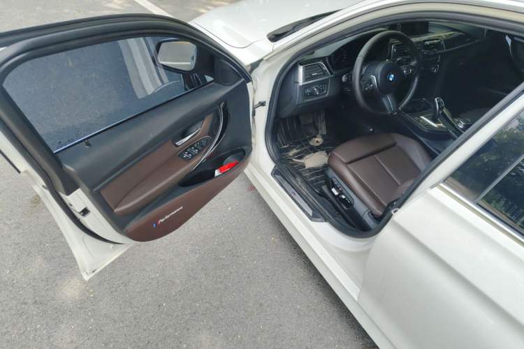 Used BMW 3 Series 2019 320Li M Luxury Package Driver Seat