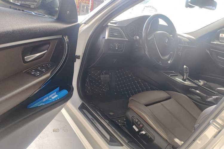 Used BMW 3 Series 2019 320Li Fashion Model Driver Seat