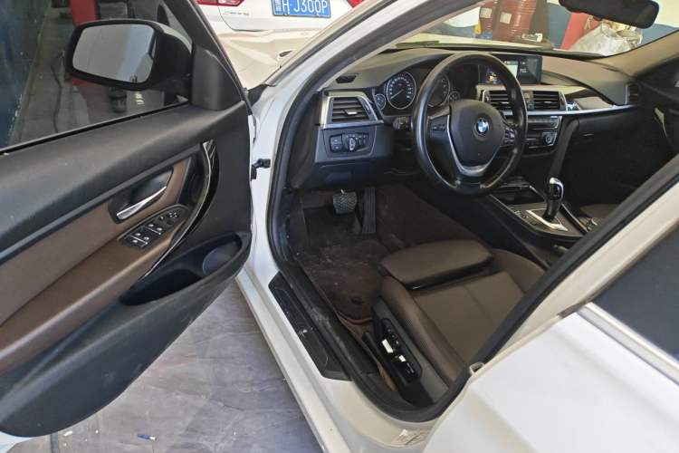 Used BMW 3 Series 2019 320Li Fashion Model Driver Seat