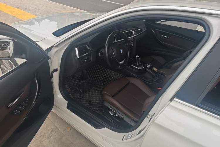 Used BMW 3 Series 2019 320Li Fashion Model Driver Seat