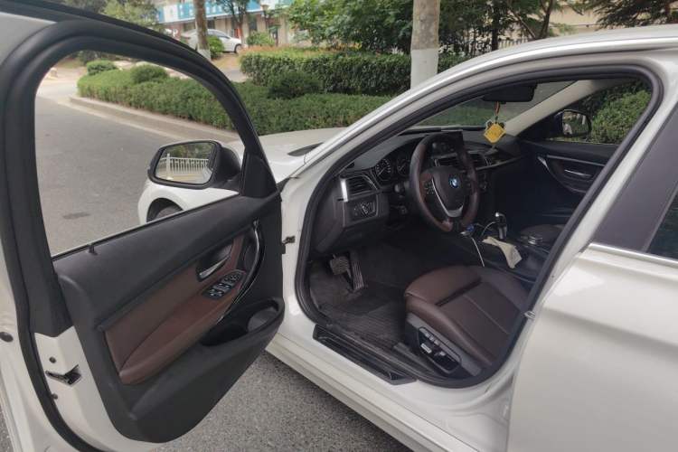 Used BMW 3 Series 2019 320Li Fashion Model Driver Seat