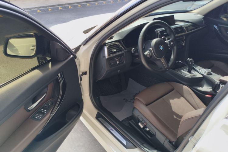 Used BMW 3 Series 2019 320Li M Sport Package Driver Seat