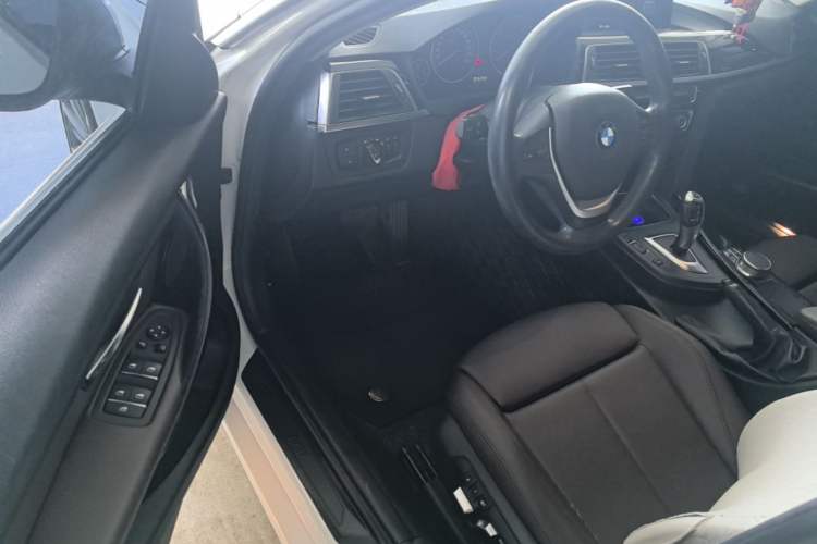 Used BMW 3 Series 2019 320Li Fashion Model Driver Seat